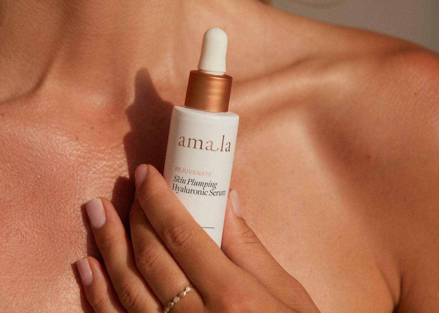 5 Ways To Use The Skin Plumping Hyaluronic Serum - Amala