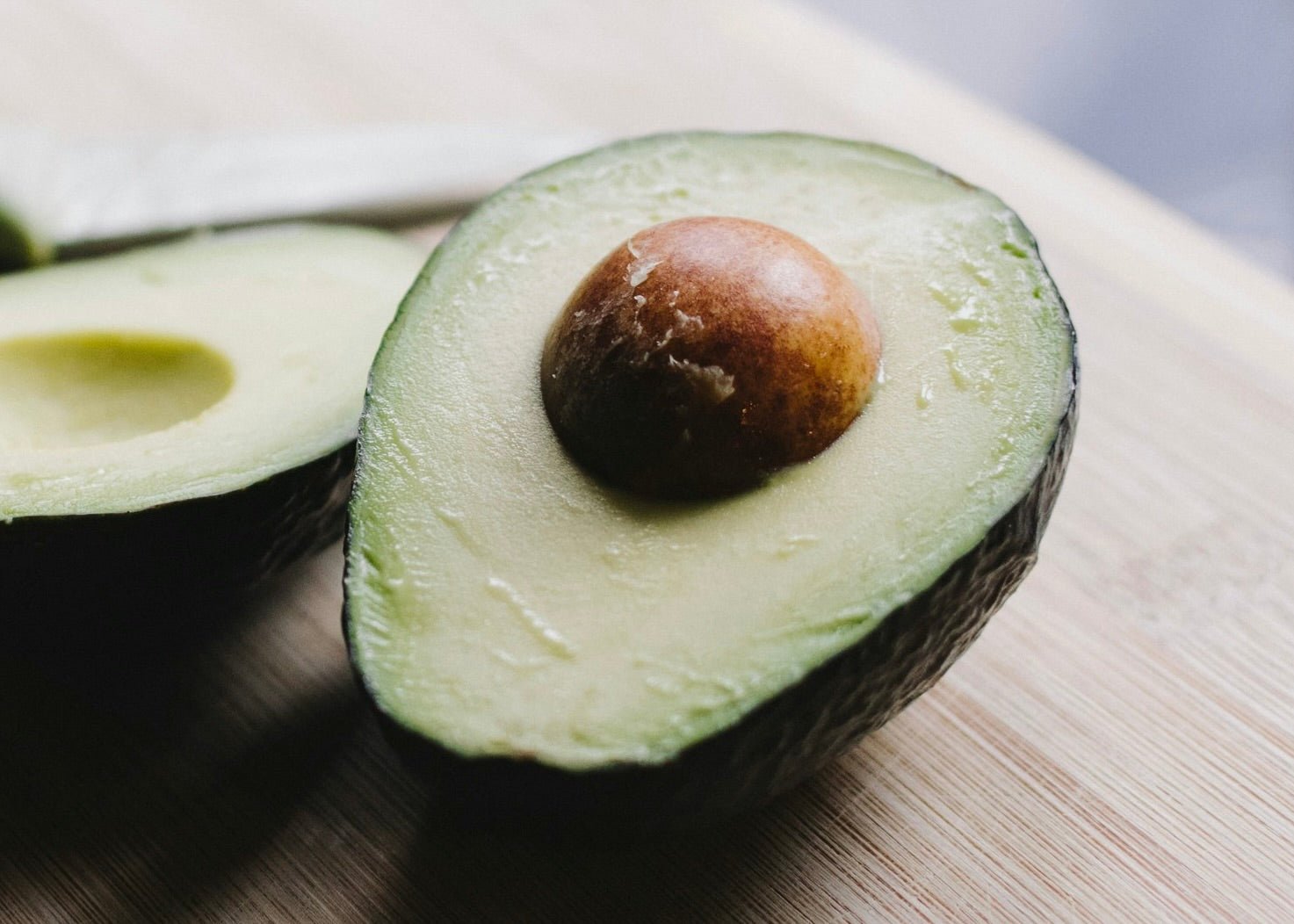 Avocado Oil for Skin: A Nourishing Choice - Amala