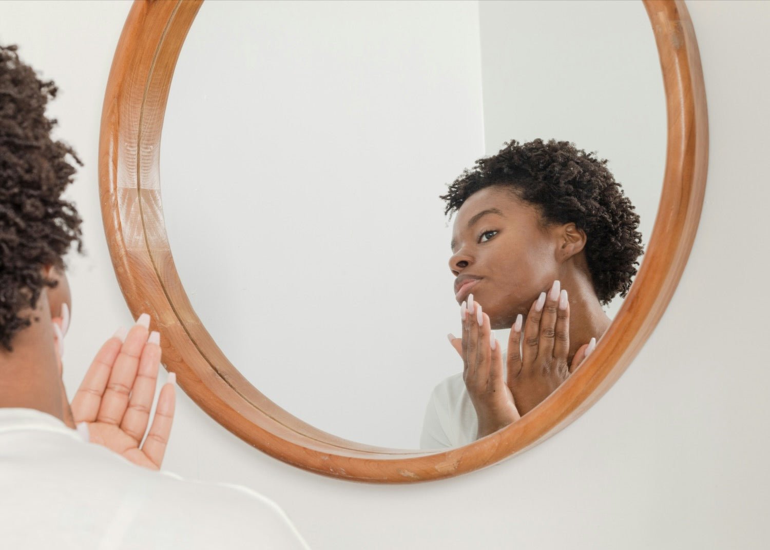 Can Moisturizer Cause Acne? An Explanation - Amala