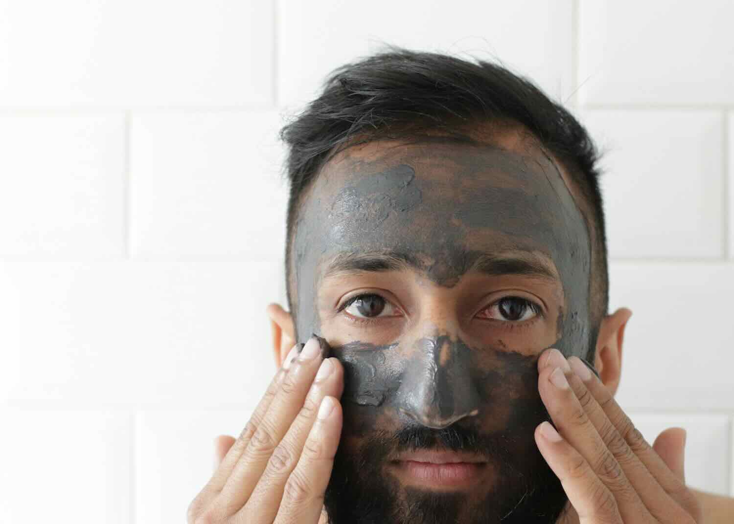 How to Shop for the Best Face Mask for Men - Amala