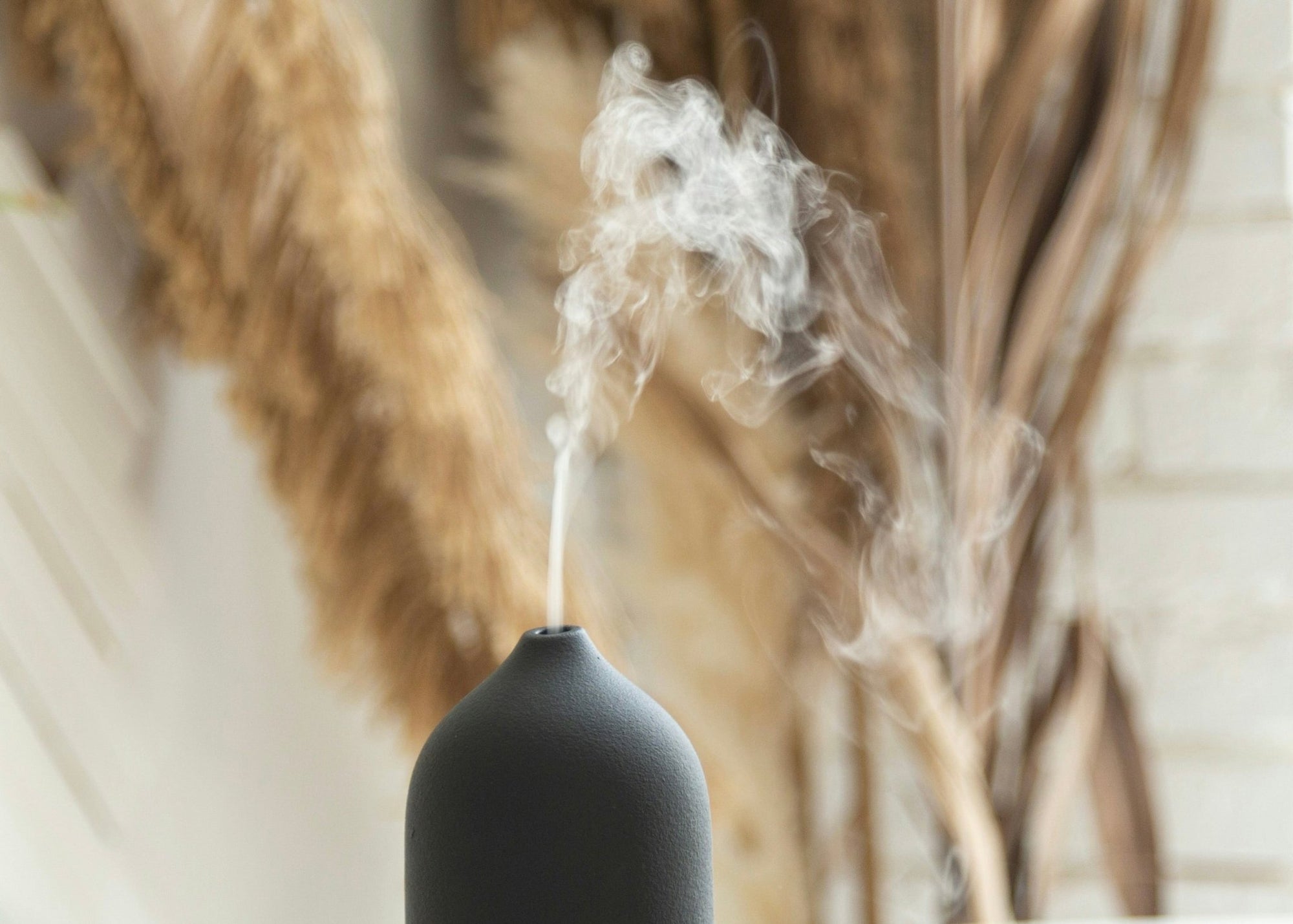 How Using a Humidifier Can Help with Dry Skin - Amala